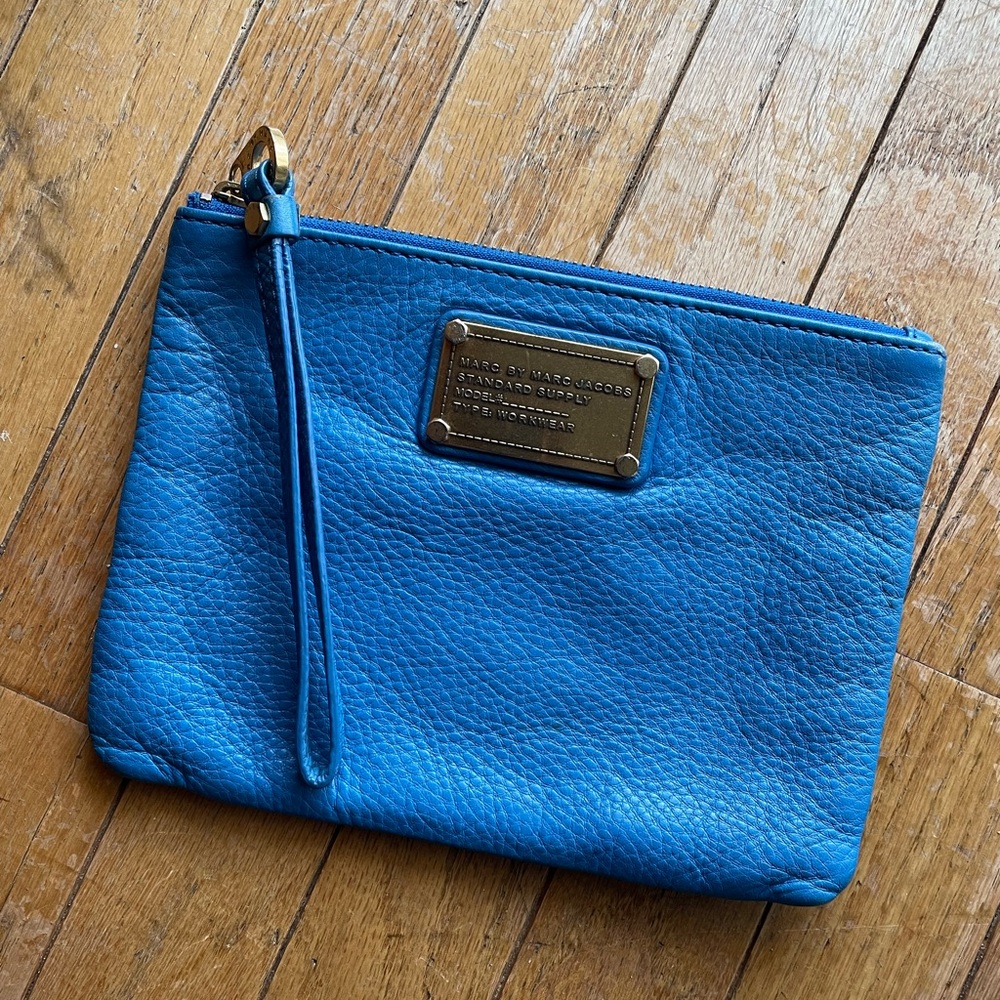 Marc by Marc Jacobs wristlet